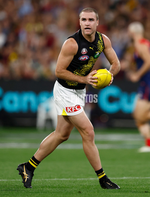 AFL 2025 Round 07 - Melbourne v Richmond - A-58933015
