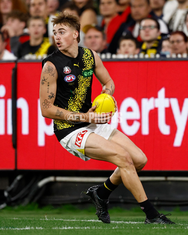 AFL 2025 Round 07 - Melbourne v Richmond - A-58933016