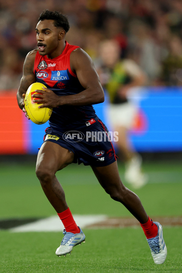 AFL 2025 Round 07 - Melbourne v Richmond - A-58933093