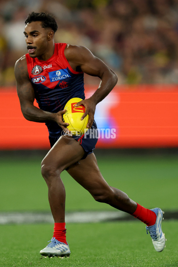 AFL 2025 Round 07 - Melbourne v Richmond - A-58934758