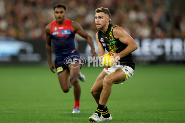AFL 2025 Round 07 - Melbourne v Richmond - A-58935895