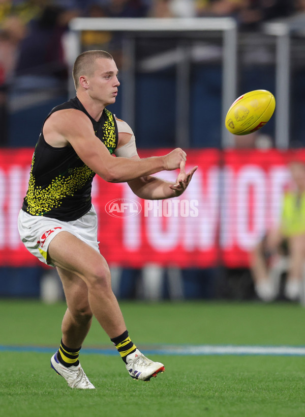 AFL 2025 Round 07 - Melbourne v Richmond - A-58937059