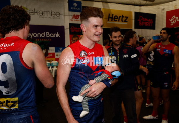 AFL 2025 Round 07 - Melbourne v Richmond - A-58937085