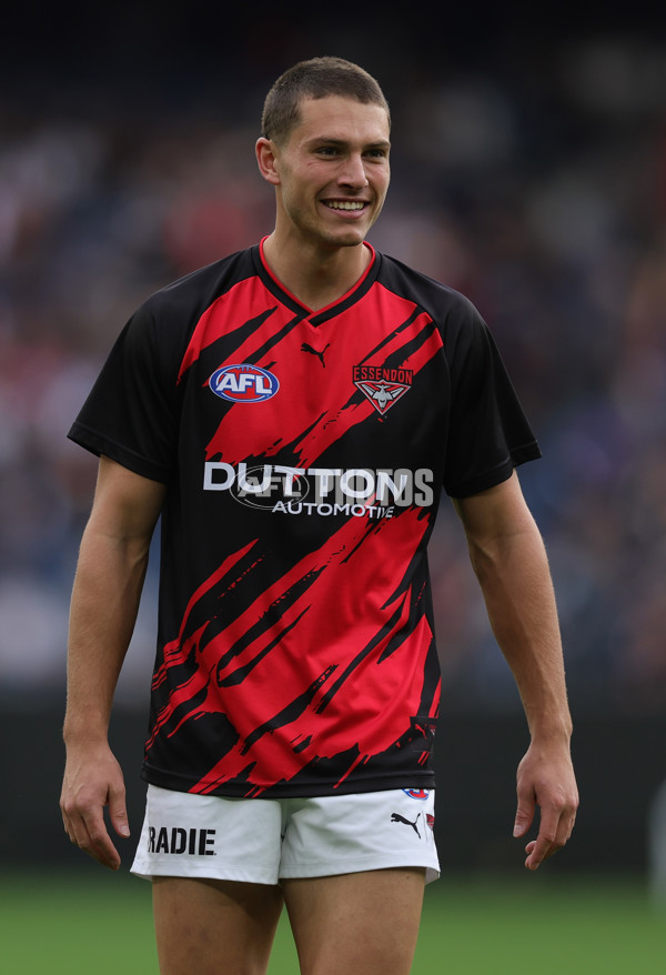 AFL 2025 Round 07 - Collingwood v Essendon - A-58940333