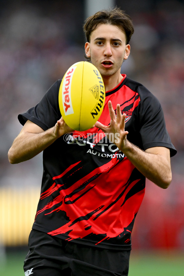 AFL 2025 Round 07 - Collingwood v Essendon - A-58940735