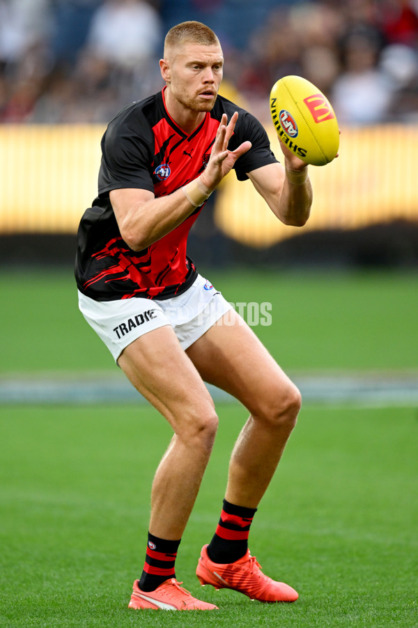AFL 2025 Round 07 - Collingwood v Essendon - A-58940757