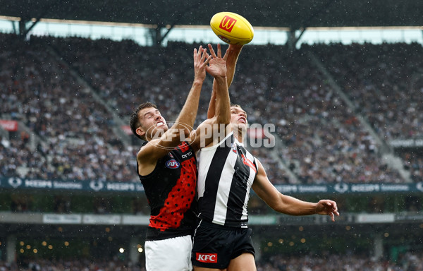 AFL 2025 Round 07 - Collingwood v Essendon - A-58942955