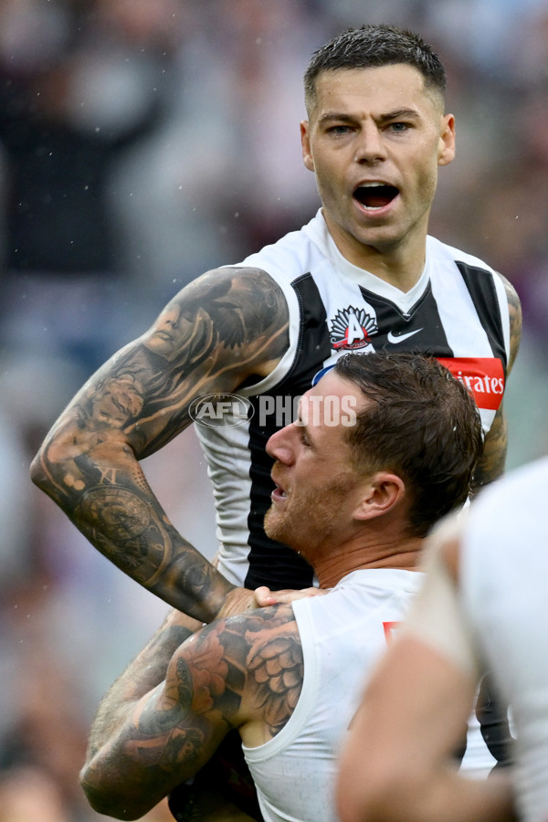 AFL 2025 Round 07 - Collingwood v Essendon - A-58942990