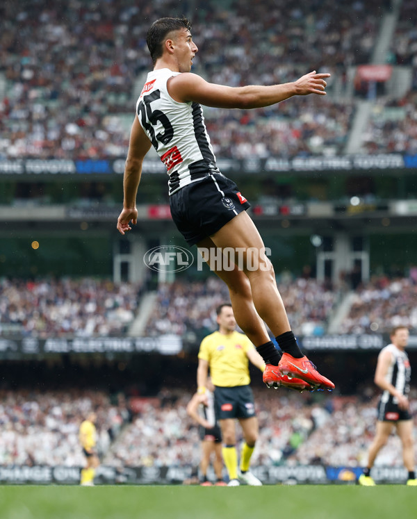 AFL 2025 Round 07 - Collingwood v Essendon - A-58943532