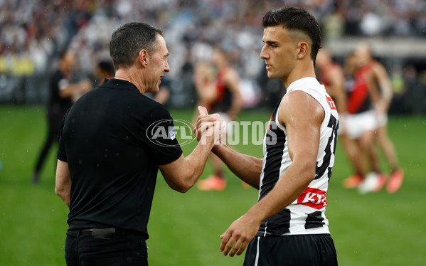 AFL 2025 Round 07 - Collingwood v Essendon - A-58943563