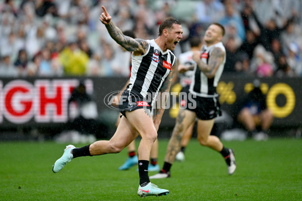 AFL 2025 Round 07 - Collingwood v Essendon - A-58943570