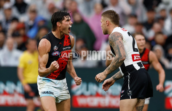 AFL 2025 Round 07 - Collingwood v Essendon - A-58943588