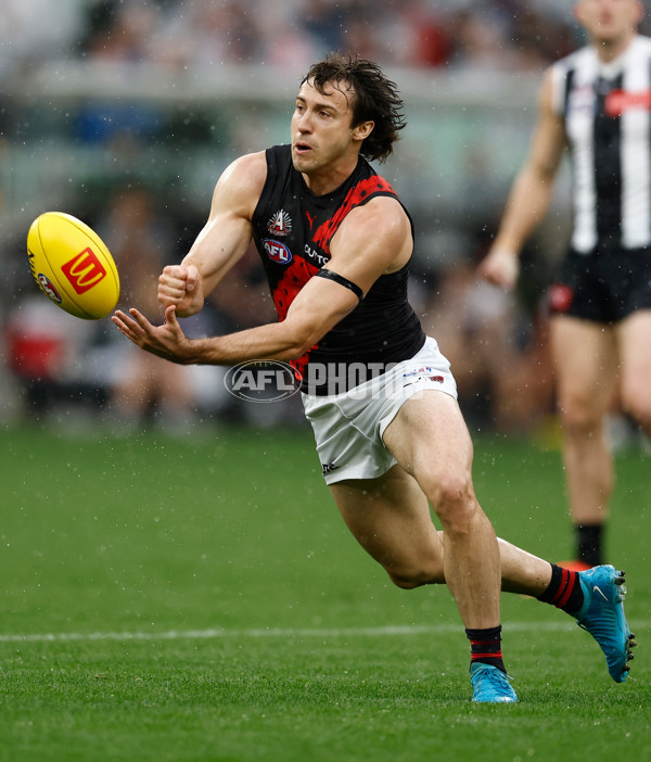 AFL 2025 Round 07 - Collingwood v Essendon - A-58945668