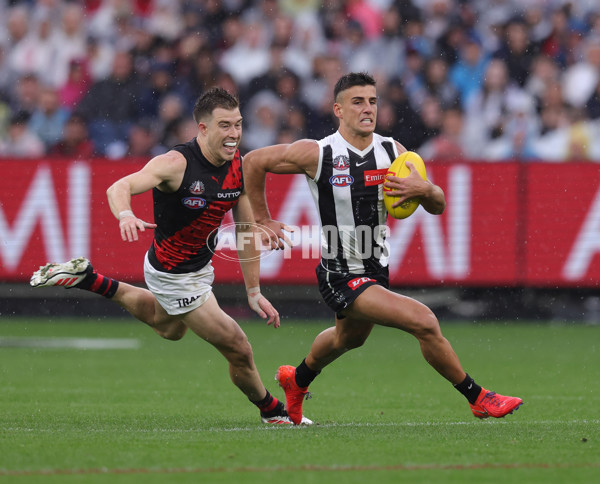 AFL 2025 Round 07 - Collingwood v Essendon - A-58945702