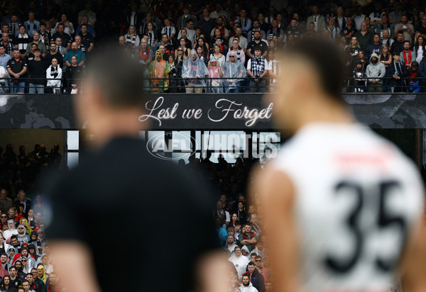 AFL 2025 Round 07 - Collingwood v Essendon - A-58945935