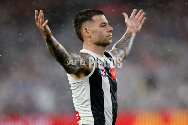 AFL 2025 Round 07 - Collingwood v Essendon - A-58948278