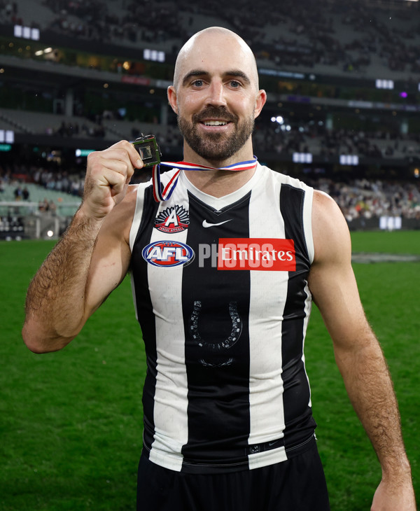 AFL 2025 Round 07 - Collingwood v Essendon - A-58948318