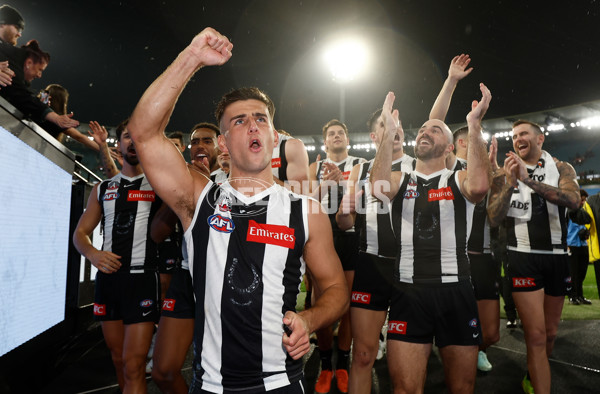 AFL 2025 Round 07 - Collingwood v Essendon - A-58948324