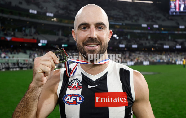 AFL 2025 Round 07 - Collingwood v Essendon - A-58948328