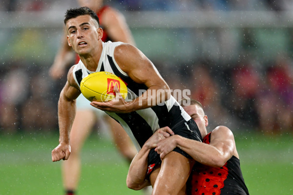 AFL 2025 Round 07 - Collingwood v Essendon - A-58948579