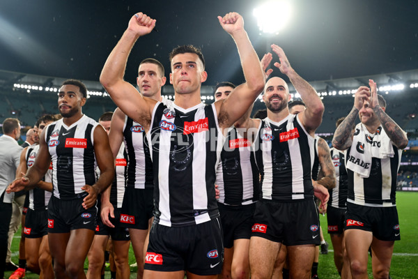 AFL 2025 Round 07 - Collingwood v Essendon - A-58948607