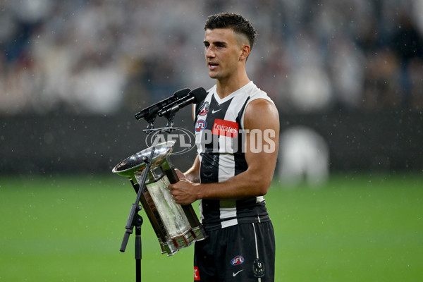 AFL 2025 Round 07 - Collingwood v Essendon - A-58948616