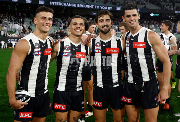 AFL 2025 Round 07 - Collingwood v Essendon - A-58948649