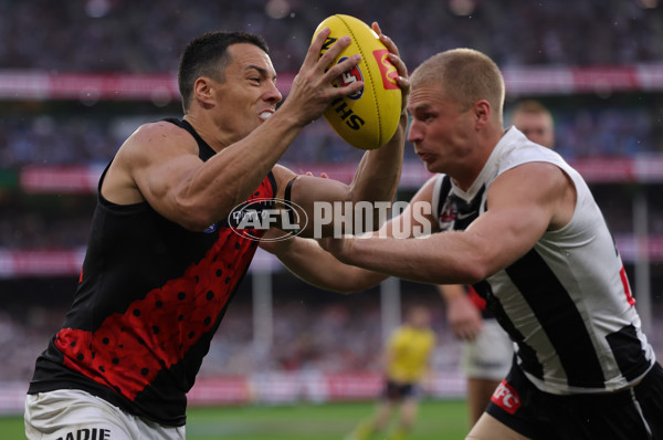 AFL 2025 Round 07 - Collingwood v Essendon - A-58950980