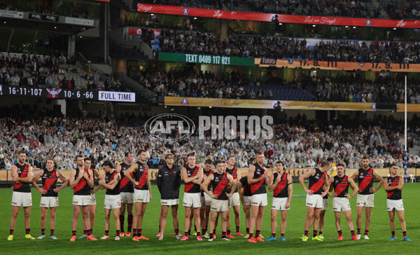 AFL 2025 Round 07 - Collingwood v Essendon - A-58951011