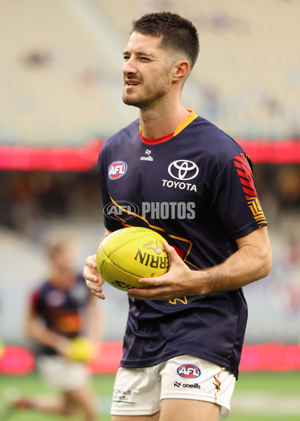 AFL 2025 Round 07 - Fremantle v Adelaide - A-58951018