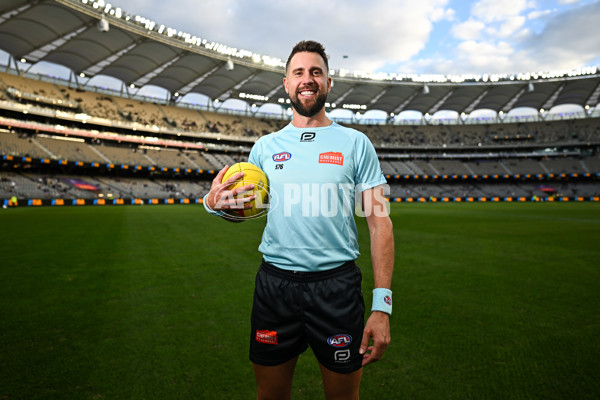 AFL 2025 Round 07 - Fremantle v Adelaide - A-58951024