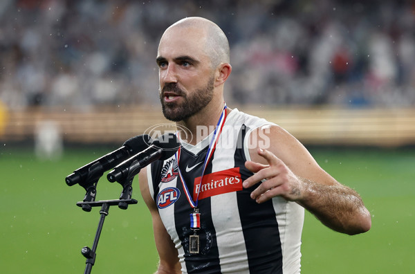 AFL 2025 Round 07 - Collingwood v Essendon - A-58951036