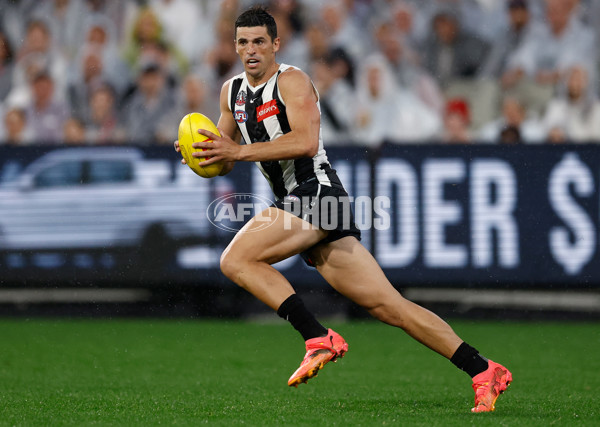 AFL 2025 Round 07 - Collingwood v Essendon - A-58951058
