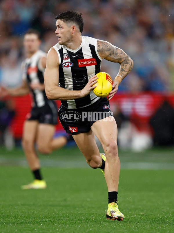 AFL 2025 Round 07 - Collingwood v Essendon - A-58951247