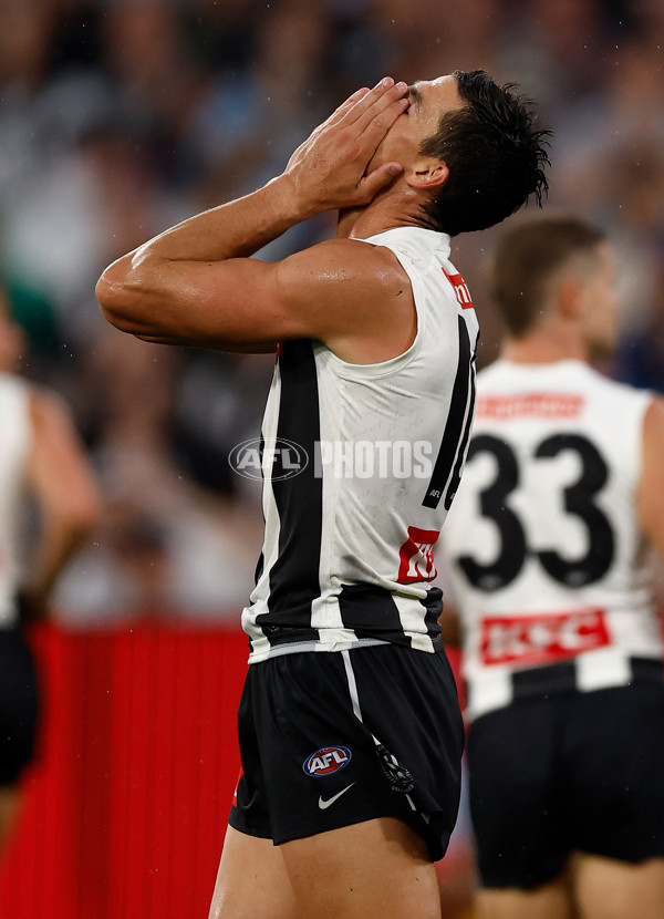 AFL 2025 Round 07 - Collingwood v Essendon - A-58951249
