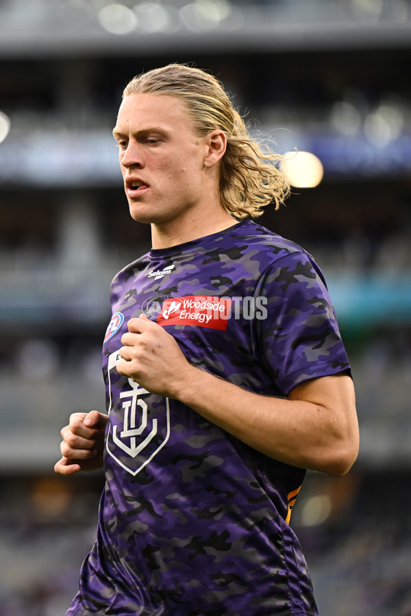 AFL 2025 Round 07 - Fremantle v Adelaide - A-58951272