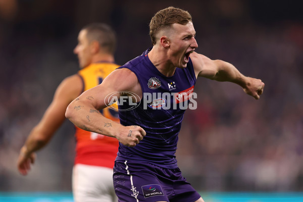 AFL 2025 Round 07 - Fremantle v Adelaide - A-58953248