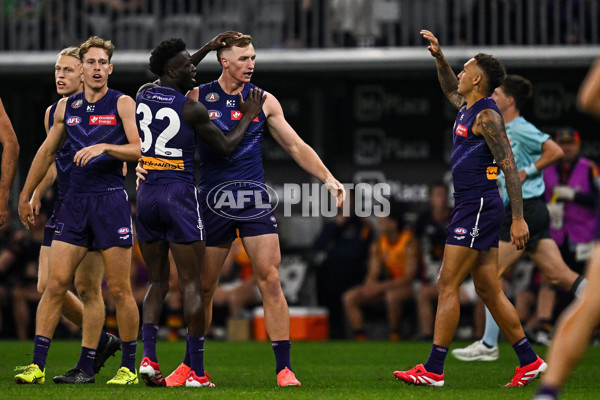 AFL 2025 Round 07 - Fremantle v Adelaide - A-58953252