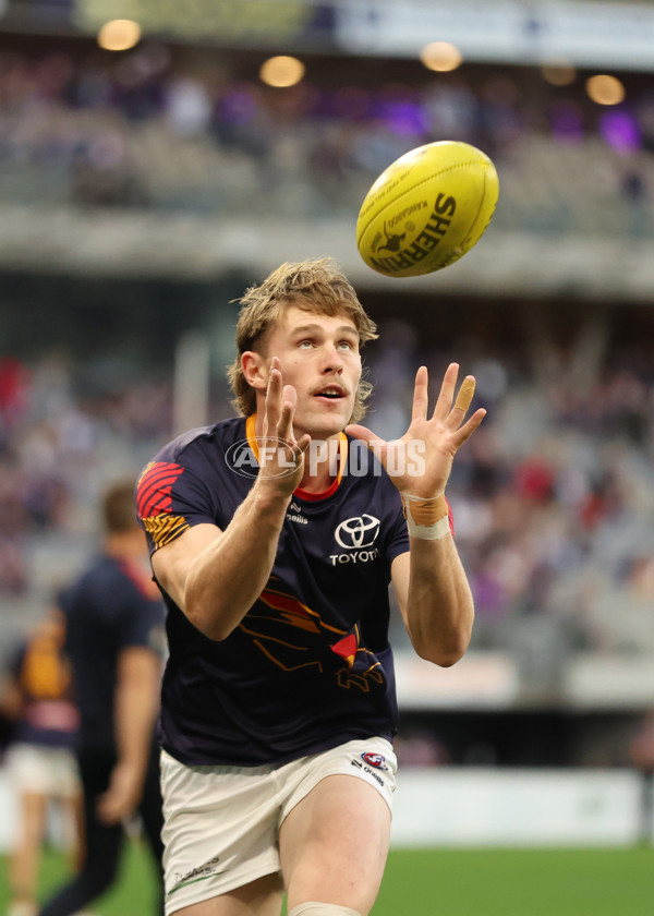 AFL 2025 Round 07 - Fremantle v Adelaide - A-58953434