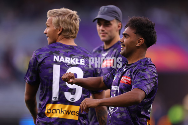 AFL 2025 Round 07 - Fremantle v Adelaide - A-58953438