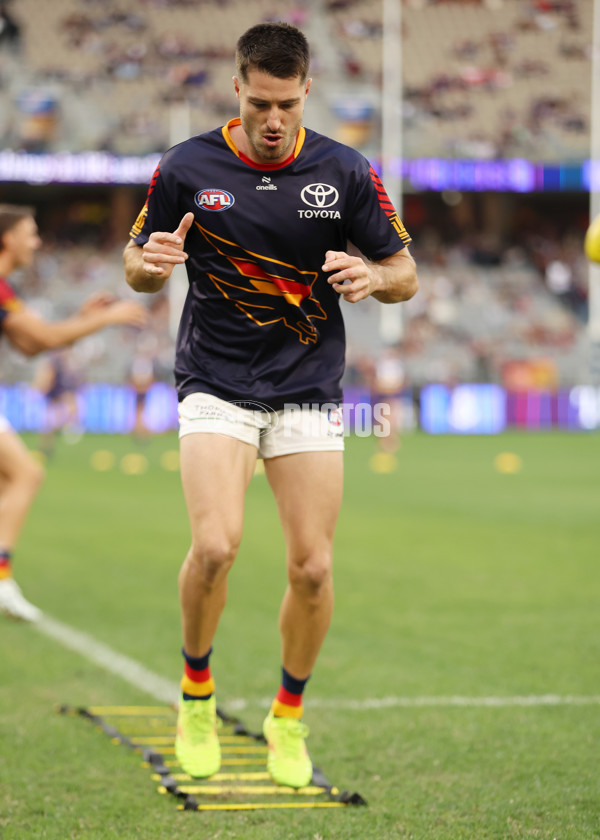 AFL 2025 Round 07 - Fremantle v Adelaide - A-58953440