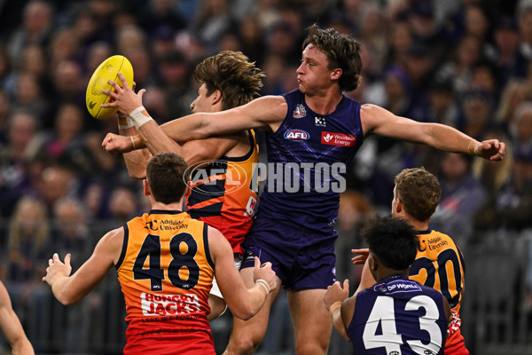 AFL 2025 Round 07 - Fremantle v Adelaide - A-58953486