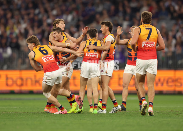 AFL 2025 Round 07 - Fremantle v Adelaide - A-58955726