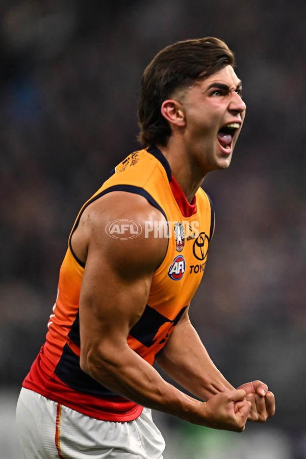 AFL 2025 Round 07 - Fremantle v Adelaide - A-58955794