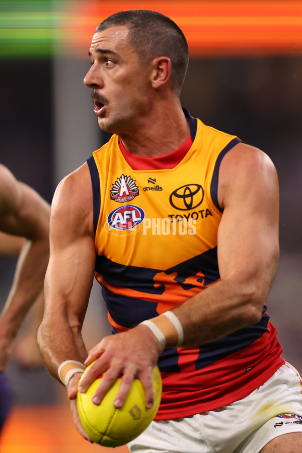 AFL 2025 Round 07 - Fremantle v Adelaide - A-58955813