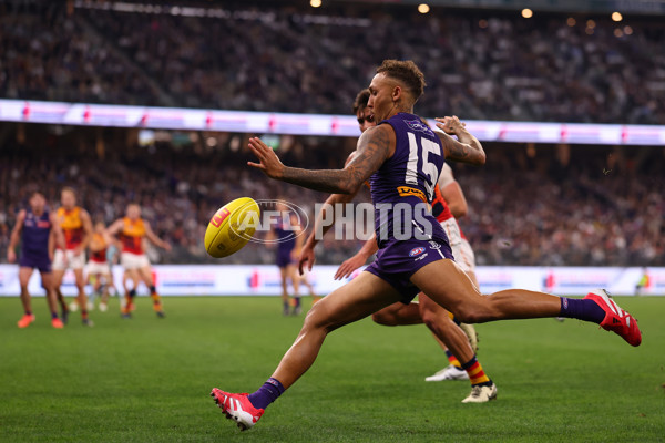 AFL 2025 Round 07 - Fremantle v Adelaide - A-58956052