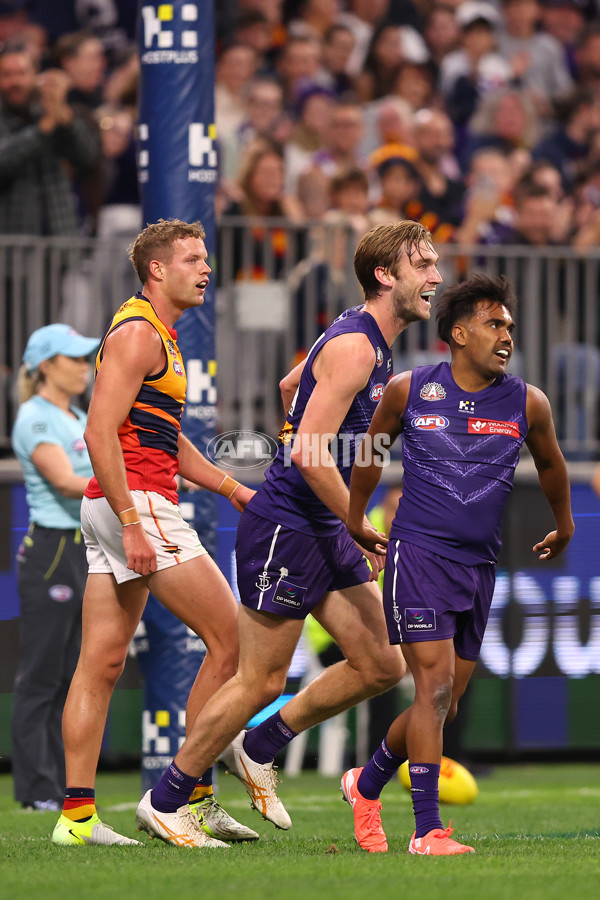 AFL 2025 Round 07 - Fremantle v Adelaide - A-58956081
