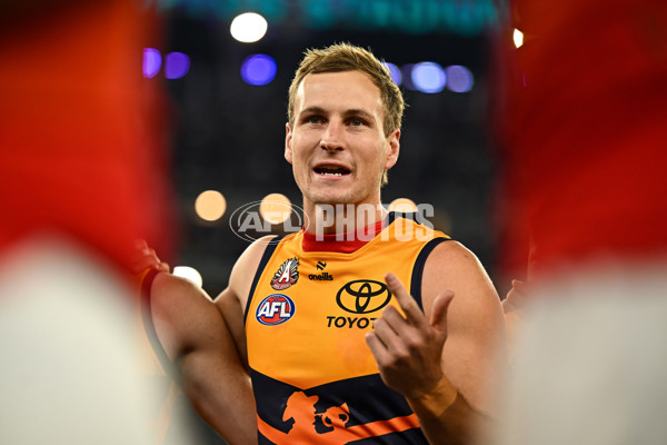 AFL 2025 Round 07 - Fremantle v Adelaide - A-58958466