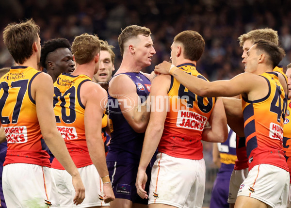 AFL 2025 Round 07 - Fremantle v Adelaide - A-58958551