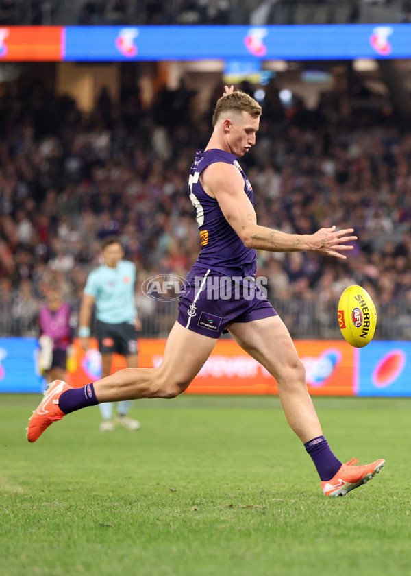 AFL 2025 Round 07 - Fremantle v Adelaide - A-58958557